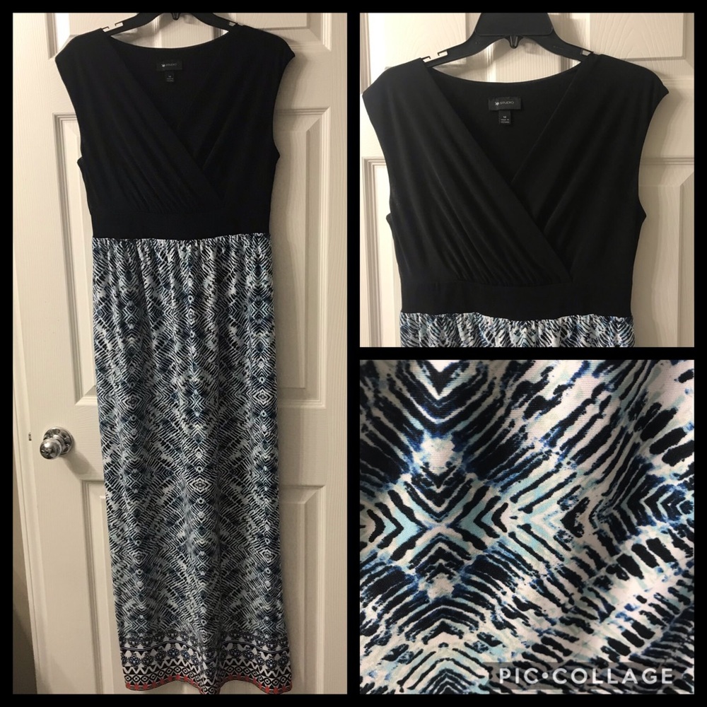 Maxi Dress Cute! (Nursing friendly)